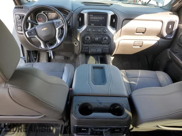 ✅ 2020 Chevrolet Silverado 1500 LTZ • VIN: 3GCUYGET9LG378176 • Lot: 85548235. Wystawiony na Copart z przebiegiem 89 265 mil. Bezpłatny archiwum sprzedaży aukcyjnych z USA i szczegółowy raport historii pojazdu na DreamBid. Zdjęcie 8.