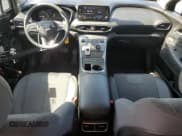 ✅ 2021 Hyundai Santa Fe SE • VIN: 5NMS14AJ2MH326778 • Lot: 72816344. Wystawiony na Copart z przebiegiem 25 763 mil. Bezpłatny archiwum sprzedaży aukcyjnych z USA i szczegółowy raport historii pojazdu na DreamBid. Zdjęcie 8.