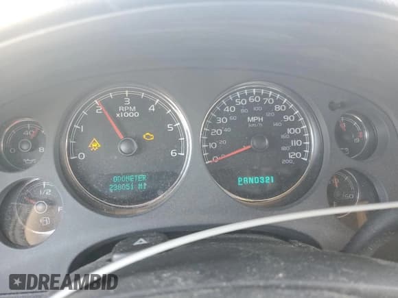 ✅ 2007 Chevrolet Avalanche 2LT • VIN: 3GNFK12307G157638 • Lot: 93186075. Listed on Copart with 238,051 mi. Free auction sales archive from the USA and detailed vehicle history report at DreamBid. Image 9.