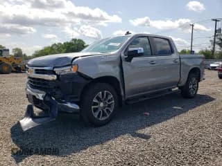 ✅ 2025 Chevrolet Silverado 1500 LT • VIN: 3GCPKKEK4SG306616 • Лот: 62552835. Опубликован ранее на Copart с пробегом 717 миль. Бесплатный доступ к архиву аукционных продаж из США и подробный отчёт об истории автомобиля на DreamBid. Изображение 1.