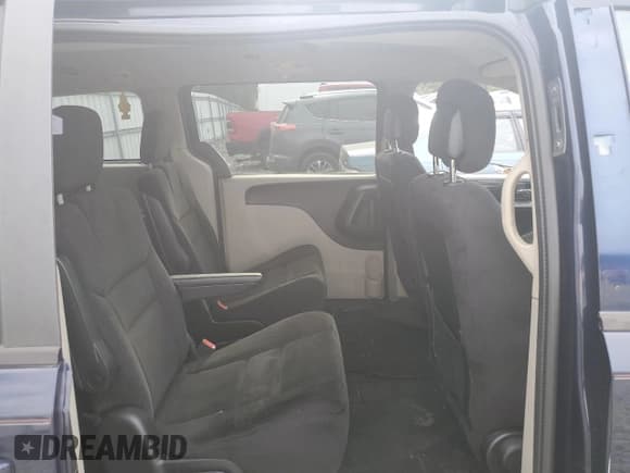 ✅ 2014 Dodge Grand Caravan SE • VIN: 2C4RDGBG7ER406322 • Lot: 85695255. Listed on Copart with 241,990 mi. Free auction sales archive from the USA and detailed vehicle history report at DreamBid. Image 11.