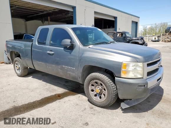 2011 Chevrolet Silverado 1500 LT z VIN 1GCRCSEA4BZ187205, wystawiony jako Copart lot #70784335 z przebiegiem 210 697 mil mil oraz Czysty tytuł • Clean title. Historia ofert i sprzedaży dostępna na DreamBid. Obrazek 4.