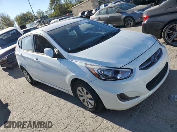 ✅ 2016 Hyundai Accent SE • VIN: KMHCT5AE6GU260722 • Лот: 76591294. Опубликован ранее на Copart с пробегом 130 792 миль. Бесплатный доступ к архиву аукционных продаж из США и подробный отчёт об истории автомобиля на DreamBid. Изображение 4.