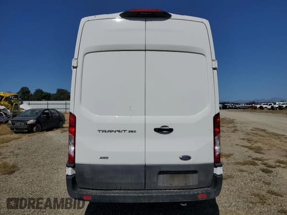 ✅ 2022 Ford Transit Cargo • VIN: 1FTBW3U89NKA01099 • Lot: 60537495. Listed on Copart with 112,471 mi. Free auction sales archive from the USA and detailed vehicle history report at DreamBid. Image 6.