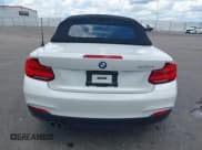 ✅ 2019 BMW 2 Series 230i • VIN: WBA2M7C59KVD51993 • Lot: 42365398. Wystawiony na IAAI z przebiegiem 42 948 mil. Bezpłatny archiwum sprzedaży aukcyjnych z USA i szczegółowy raport historii pojazdu na DreamBid. Zdjęcie 15.