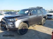 ✅ 2023 Toyota 4Runner TRD Pro • VIN: JTELU5JR4P6133715 • Lot: 43048097. Wystawiony na IAAI z przebiegiem 49 411 mil. Bezpłatny archiwum sprzedaży aukcyjnych z USA i szczegółowy raport historii pojazdu na DreamBid. Zdjęcie 2.