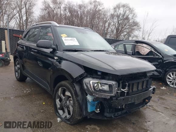 ✅ 2024 Hyundai Venue SEL • VIN: KMHRC8A38RU284534 • Lot: 41114023. Listed on IAAI with 47,799 mi. Free auction sales archive from the USA and detailed vehicle history report at DreamBid. Image 1.