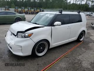 ✅ 2015 Scion xB • VIN: JTLZE4FE1FJ079284 • Лот: 86110825. Опубликован ранее на Copart с пробегом 198 323 миль. Бесплатный доступ к архиву аукционных продаж из США и подробный отчёт об истории автомобиля на DreamBid. Изображение 1.