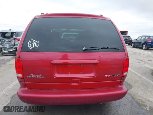 ✅ 1998 Chrysler Town & Country LXi • VIN: 1C4GP64L8WB589426 • Lot: 41535344. Wystawiony na IAAI z przebiegiem 132 466 mil. Bezpłatny archiwum sprzedaży aukcyjnych z USA i szczegółowy raport historii pojazdu na DreamBid. Zdjęcie 16.