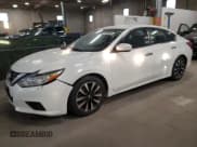 ✅ 2018 Nissan Altima SV • VIN: 1N4AL3AP0JC171099 • Lot: 92980805. Wystawiony na Copart z przebiegiem 197 814 mil. Bezpłatny archiwum sprzedaży aukcyjnych z USA i szczegółowy raport historii pojazdu na DreamBid. Zdjęcie 1.