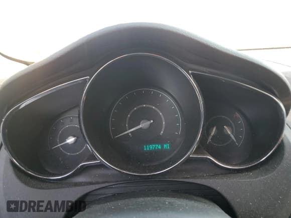 ✅ 2012 Chevrolet Malibu 1LT • VIN: 1G1ZC5E03CF148738 • Lot: 70100114. Listed on Copart with 119,774 mi. Free auction sales archive from the USA and detailed vehicle history report at DreamBid. Image 9.