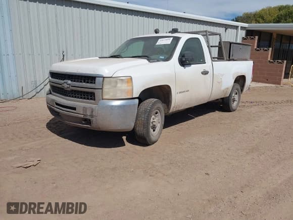 ✅ 2007 Chevrolet Silverado 2500HD 1LT • VIN: 1GCHK24K77E519998 • Лот: 43075898. Опубликован ранее на IAAI с пробегом 441 587 миль. Бесплатный доступ к архиву аукционных продаж из США и подробный отчёт об истории автомобиля на DreamBid. Изображение 17.
