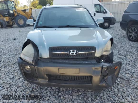 ✅ 2005 Hyundai Tucson GLS • VIN: KM8JN72D75U125250 • Лот: 71769275. Опубликован ранее на Copart с пробегом 124 288 миль. Бесплатный доступ к архиву аукционных продаж из США и подробный отчёт об истории автомобиля на DreamBid. Изображение 5.