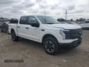 ✅ 2022 Ford F-150 Lightning Pro • VIN: 1FTVW1EL4NWG00554 • Lot: 90142765. Listed on Copart with 69,680 mi. Free auction sales archive from the USA and detailed vehicle history report at DreamBid. Image 4.