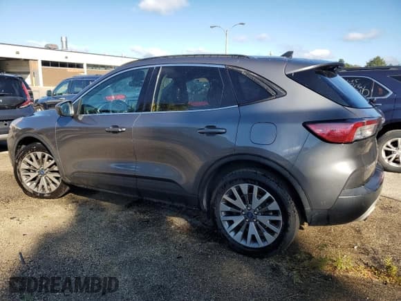 ✅ 2021 Ford Escape Titanium • VIN: 1FMCU9J99MUA57746 • Lot: 84167555. Wystawiony na Copart z przebiegiem 109 135 mil. Bezpłatny archiwum sprzedaży aukcyjnych z USA i szczegółowy raport historii pojazdu na DreamBid. Zdjęcie 2.