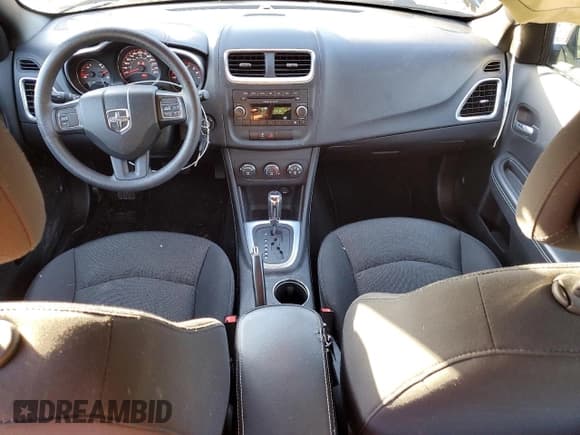 ✅ 2013 Dodge Avenger SE • VIN: 1C3CDZAB9DN583560 • Lot: 91042875. Wystawiony na Copart z przebiegiem 68 221 mil. Bezpłatny archiwum sprzedaży aukcyjnych z USA i szczegółowy raport historii pojazdu na DreamBid. Zdjęcie 8.