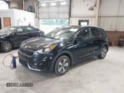 ✅ 2019 Kia Niro LX • VIN: KNDCB3LC4K5243315 • Lot: 43038406. Wystawiony na IAAI z przebiegiem 39 202 mil. Bezpłatny archiwum sprzedaży aukcyjnych z USA i szczegółowy raport historii pojazdu na DreamBid. Zdjęcie 2.