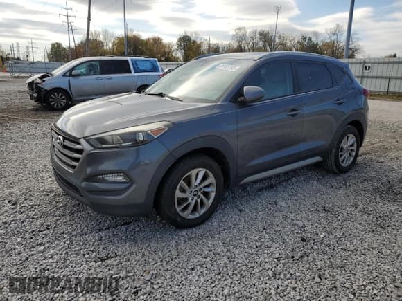 ✅ 2017 Hyundai Tucson SE • VIN: KM8J3CA45HU258206 • Лот: 91107765. Опубликован ранее на Copart с пробегом 172 046 миль. Бесплатный доступ к архиву аукционных продаж из США и подробный отчёт об истории автомобиля на DreamBid. Изображение 1.