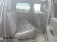 ✅ 2005 Chevrolet Silverado 2500HD LS • VIN: 1GCHK23215F913487 • Lot: 57225445. Wystawiony na Copart z przebiegiem 280 120 mil. Bezpłatny archiwum sprzedaży aukcyjnych z USA i szczegółowy raport historii pojazdu na DreamBid. Zdjęcie 10.