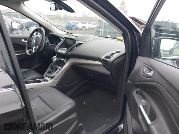 ✅ 2013 Ford Escape SEL • VIN: 1FMCU9HX0DUD67627 • Лот: 43770356. Опубликован ранее на IAAI с пробегом 165 232 миль. Бесплатный доступ к архиву аукционных продаж из США и подробный отчёт об истории автомобиля на DreamBid. Изображение 5.