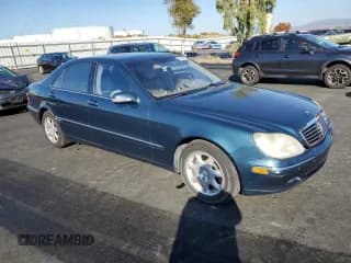 ✅ 2001 Mercedes-Benz S 320/430/500 • VIN: WDBNG75JX1A171957 • Лот: 90705785. Опубликован ранее на Copart с пробегом 307 688 миль. Бесплатный доступ к архиву аукционных продаж из США и подробный отчёт об истории автомобиля на DreamBid. Изображение 4.