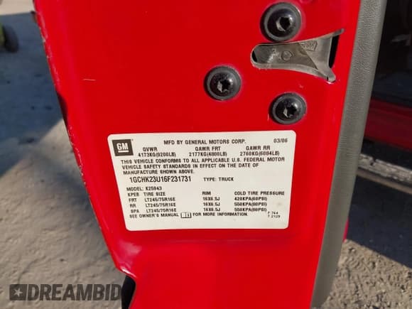 ✅ 2006 Chevrolet Silverado 2500HD LT3 • VIN: 1GCHK23U16F231731 • Lot: 43749635. Listed on IAAI with 181,834 mi. Free auction sales archive from the USA and detailed vehicle history report at DreamBid. Image 9.