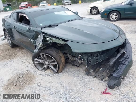 ✅ 2020 Chevrolet Camaro 1LT • VIN: 1G1FB1RS6L0125323 • Лот: 42101034. Опубликован ранее на IAAI с пробегом 124 474 миль. Бесплатный доступ к архиву аукционных продаж из США и подробный отчёт об истории автомобиля на DreamBid. Изображение 1.