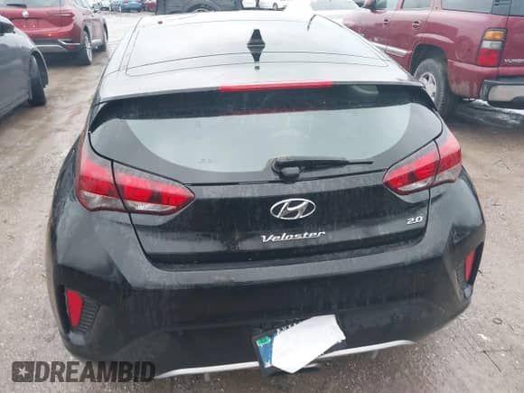 2019 Hyundai Veloster Premium z VIN KMHTG6AF0KU019038, wystawiony jako IAAI lot #41236750 z przebiegiem 83 164 mil mil oraz . Historia ofert i sprzedaży dostępna na DreamBid. Obrazek 16.
