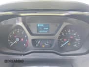 ✅ 2016 Ford Transit Cargo • VIN: 1FTYR3XM3GKA11933 • Lot: 43051661. Wystawiony na IAAI z przebiegiem 65 767 mil. Bezpłatny archiwum sprzedaży aukcyjnych z USA i szczegółowy raport historii pojazdu na DreamBid. Zdjęcie 7.