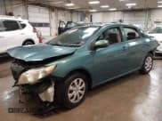 ✅ 2009 Toyota Corolla S • VIN: 1NXBU40EX9Z028437 • Lot: 43222324. Wystawiony na IAAI z przebiegiem 99 538 mil. Bezpłatny archiwum sprzedaży aukcyjnych z USA i szczegółowy raport historii pojazdu na DreamBid. Zdjęcie 2.