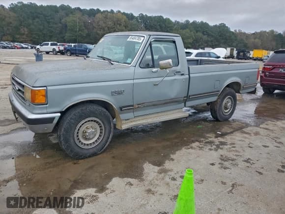 ✅ 1989 Ford F-250 • VIN: 1FTFF25N8KNB27366 • Лот: 95404785. Опубликован ранее на Copart с пробегом 10 629 миль. Бесплатный доступ к архиву аукционных продаж из США и подробный отчёт об истории автомобиля на DreamBid. Изображение 1.
