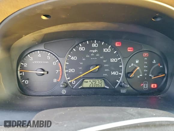 ✅ 2001 Honda Accord EX • VIN: 1HGCG566X1A123366 • Lot: 93091365. Listed on Copart with 233,953 mi. Free auction sales archive from the USA and detailed vehicle history report at DreamBid. Image 9.