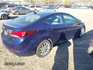 2014 Hyundai Elantra SE with VIN 5NPDH4AE2EH539435, listed as a IAAI auction lot 43507355 with 107,463 mi miles and . Bid and sale history available at DreamBid. Image 4.