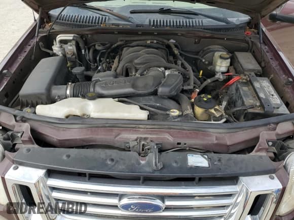 ✅ 2006 Ford Explorer Eddie Bauer • VIN: 1FMEU64866UA08498 • Лот: 50334975. Опубликован ранее на Copart с пробегом 186 415 миль. Бесплатный доступ к архиву аукционных продаж из США и подробный отчёт об истории автомобиля на DreamBid. Изображение 14.