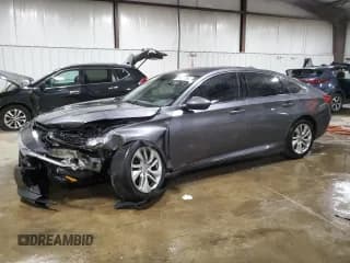 ✅ 2019 Honda Accord LX • VIN: 1HGCV1F17KA081288 • Лот: 89821765. Опубликован ранее на Copart с пробегом 89 276 миль. Бесплатный доступ к архиву аукционных продаж из США и подробный отчёт об истории автомобиля на DreamBid. Изображение 1.