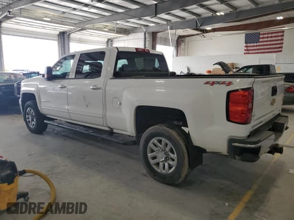 ✅ 2016 Chevrolet Silverado 2500HD LT • VIN: 1GC1KVEG0GF143040 • Lot: 70885375. Listed on Copart with 174,341 mi. Free auction sales archive from the USA and detailed vehicle history report at DreamBid. Image 2.