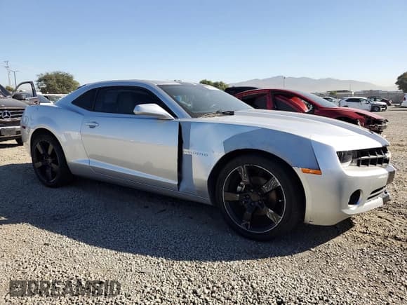 ✅ 2011 Chevrolet Camaro 2LT • VIN: 2G1FC1ED5B9122292 • Lot: 90781545. Listed on Copart with 121,469 mi. Free auction sales archive from the USA and detailed vehicle history report at DreamBid. Image 4.