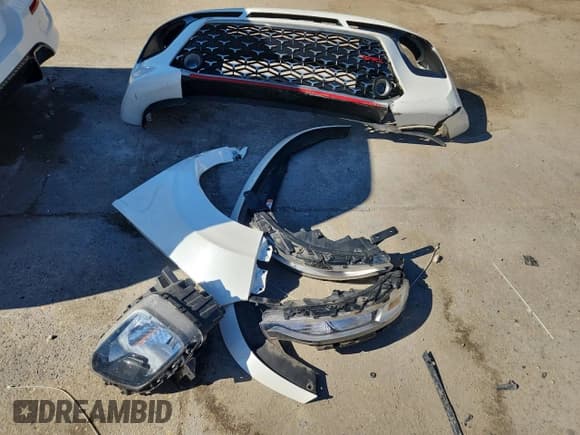 ✅ 2020 Kia Soul GT-Line • VIN: KNDJ63AU9L7120414 • Lot: 90824775. Wystawiony na Copart z przebiegiem 18 506 mil. Bezpłatny archiwum sprzedaży aukcyjnych z USA i szczegółowy raport historii pojazdu na DreamBid. Zdjęcie 12.