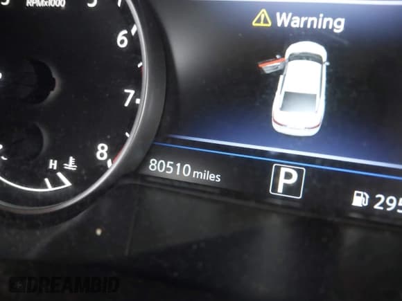 ✅ 2017 Nissan Maxima SL • VIN: 1N4AA6AP5HC441915 • Lot: 42766462. Listed on IAAI with 80,510 mi. Free auction sales archive from the USA and detailed vehicle history report at DreamBid. Image 16.