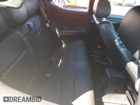 ✅ 2000 Volkswagen Cabriolet GLS • VIN: 3VWDC21V3YM800554 • Лот: 68506795. Опубликован ранее на Copart с пробегом 141 181 миль. Бесплатный доступ к архиву аукционных продаж из США и подробный отчёт об истории автомобиля на DreamBid. Изображение 10.