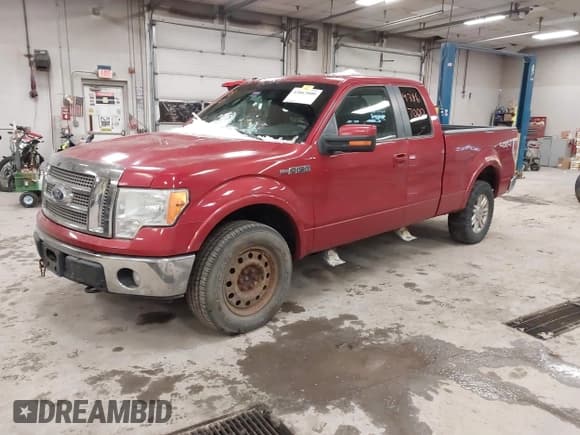 ✅ 2010 Ford F-150 XL • VIN: 1FTFX1EV9AFA11268 • Lot: 43867000. Wystawiony na IAAI z przebiegiem 169 939 mil. Bezpłatny archiwum sprzedaży aukcyjnych z USA i szczegółowy raport historii pojazdu na DreamBid. Zdjęcie 17.