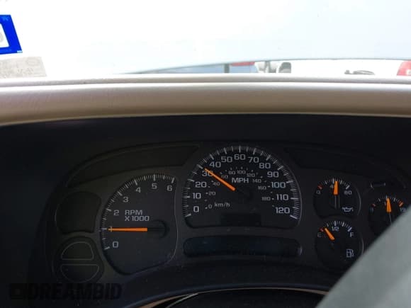 ✅ 2003 Chevrolet Suburban LS • VIN: 3GNFK16Z83G112293 • Лот: 43072944. Опубликован ранее на IAAI с пробегом Не указан. Бесплатный доступ к архиву аукционных продаж из США и подробный отчёт об истории автомобиля на DreamBid. Изображение 7.