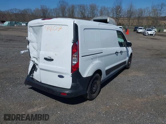 ✅ 2022 Ford Transit Connect XL • VIN: NM0LS7S28N1538250 • Lot: 41934407. Wystawiony na IAAI z przebiegiem 63 799 mil. Bezpłatny archiwum sprzedaży aukcyjnych z USA i szczegółowy raport historii pojazdu na DreamBid. Zdjęcie 4.