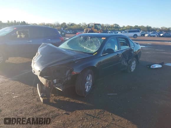 2010 Chevrolet Impala LT z VIN 2G1WB5EK0A1140687, wystawiony jako IAAI lot #43470217 z przebiegiem Nie podano mil oraz . Historia ofert i sprzedaży dostępna na DreamBid. Obrazek 2.