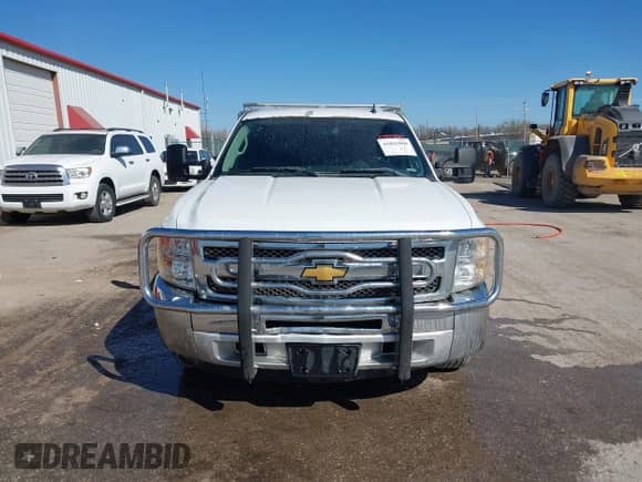 2012 Chevrolet Silverado 1500 LT with VIN 1GCRKSE06CZ198069, listed as a IAAI auction lot 41831860 with 125,511 mi miles and . Bid and sale history available at DreamBid. Image 12.