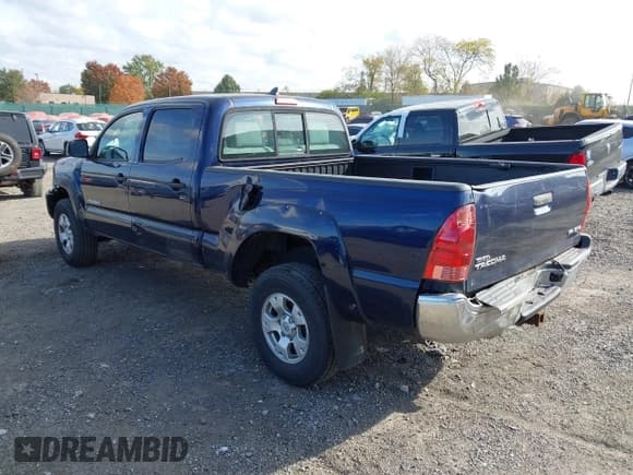 ✅ 2012 Toyota Tacoma • VIN: 3TMMU4FN6CM048961 • Lot: 43537105. Listed on IAAI with 138,890 mi. Free auction sales archive from the USA and detailed vehicle history report at DreamBid. Image 3.