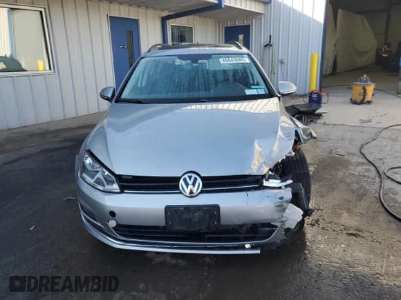 ✅ 2017 Volkswagen Golf S • VIN: 3VWC17AU0HM535288 • Lot: 85643685. Listed on Copart with 75,789 mi. Free auction sales archive from the USA and detailed vehicle history report at DreamBid. Image 5.