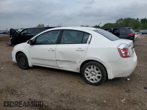 ✅ 2010 Nissan Sentra S • VIN: 3N1AB6AP9AL613044 • Lot: 81322935. Listed on Copart with 162,327 mi. Free auction sales archive from the USA and detailed vehicle history report at DreamBid. Image 2.