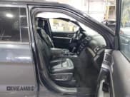 ✅ 2017 Ford Explorer XLT • VIN: 1FM5K8D86HGD63397 • Lot: 42043606. Listed on IAAI with 129,261 mi. Free auction sales archive from the USA and detailed vehicle history report at DreamBid. Image 5.