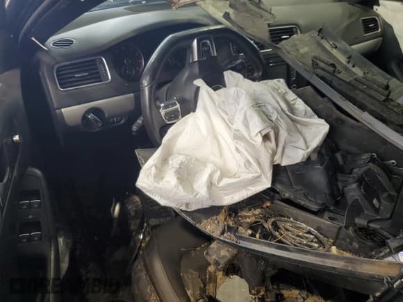 ✅ 2014 Volkswagen Jetta GLI • VIN: 3VW4T7AJ5EM397120 • Lot: 90583255. Listed on Copart with Not provided. Free auction sales archive from the USA and detailed vehicle history report at DreamBid. Image 8.